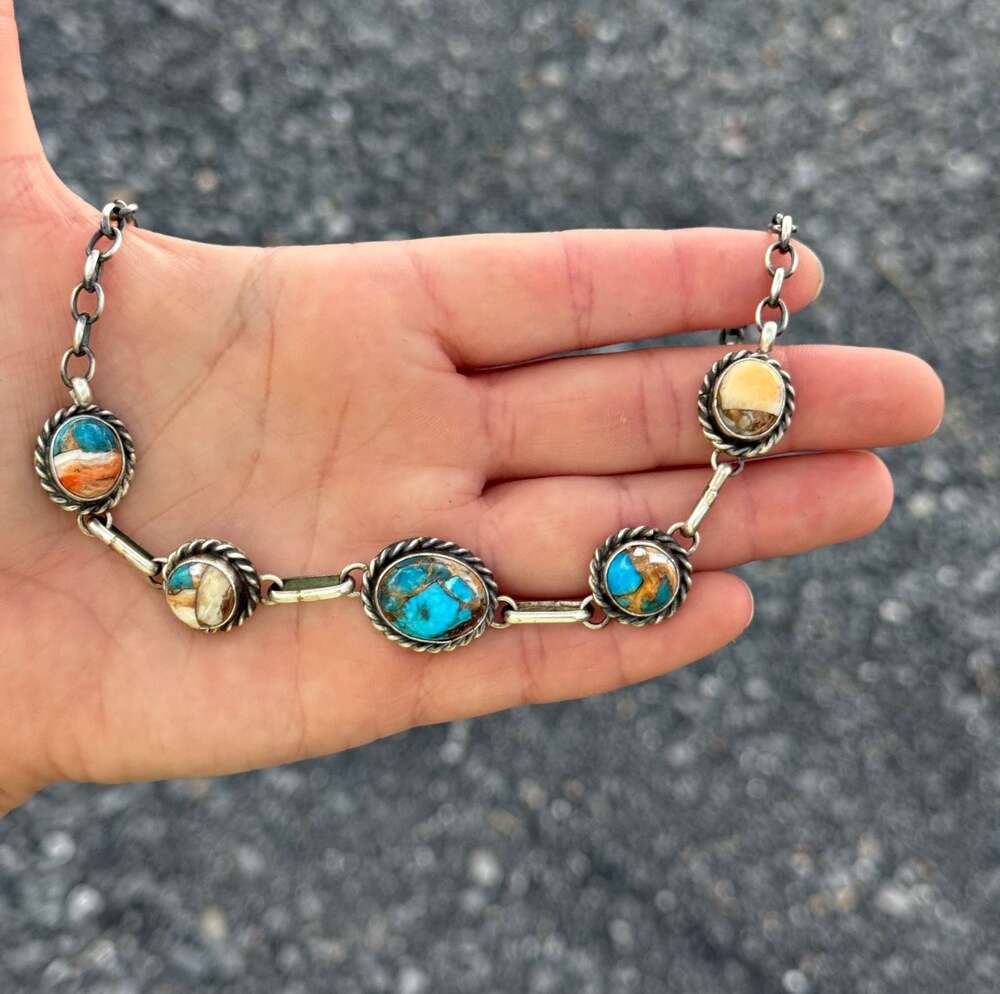 Augustine Largo Navajo Made Spiny Oyster & Turquoise Dahlia Choker Necklace